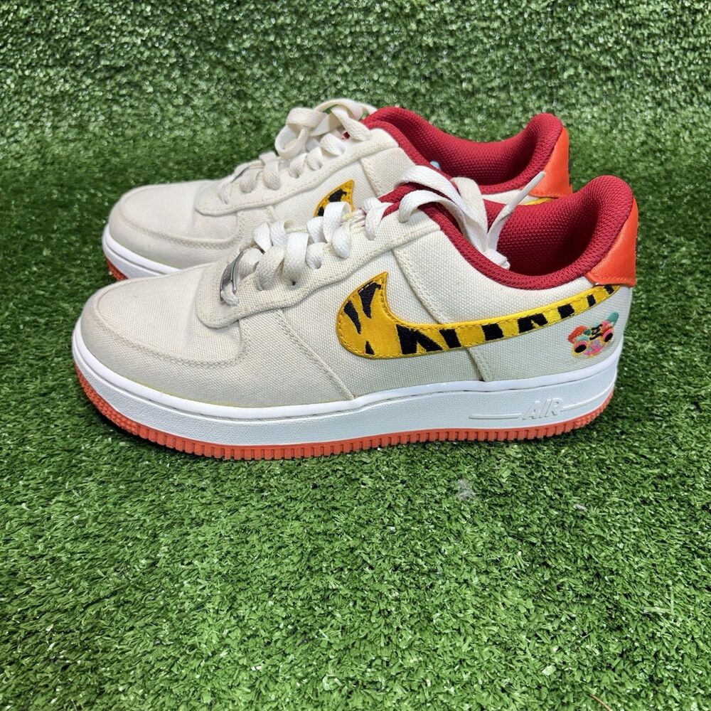 Womens Size 7 Nike Air Force 1 Low '07 LX Year Of The Tiger DR0148 171 White AF1